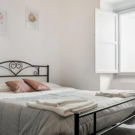 Bed & Breakfast Corso Vittorio Emanuele - Nel Pieno Centro Storico