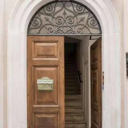 Magnifico Bed&breakfast Nel Pieno Centro Storico
